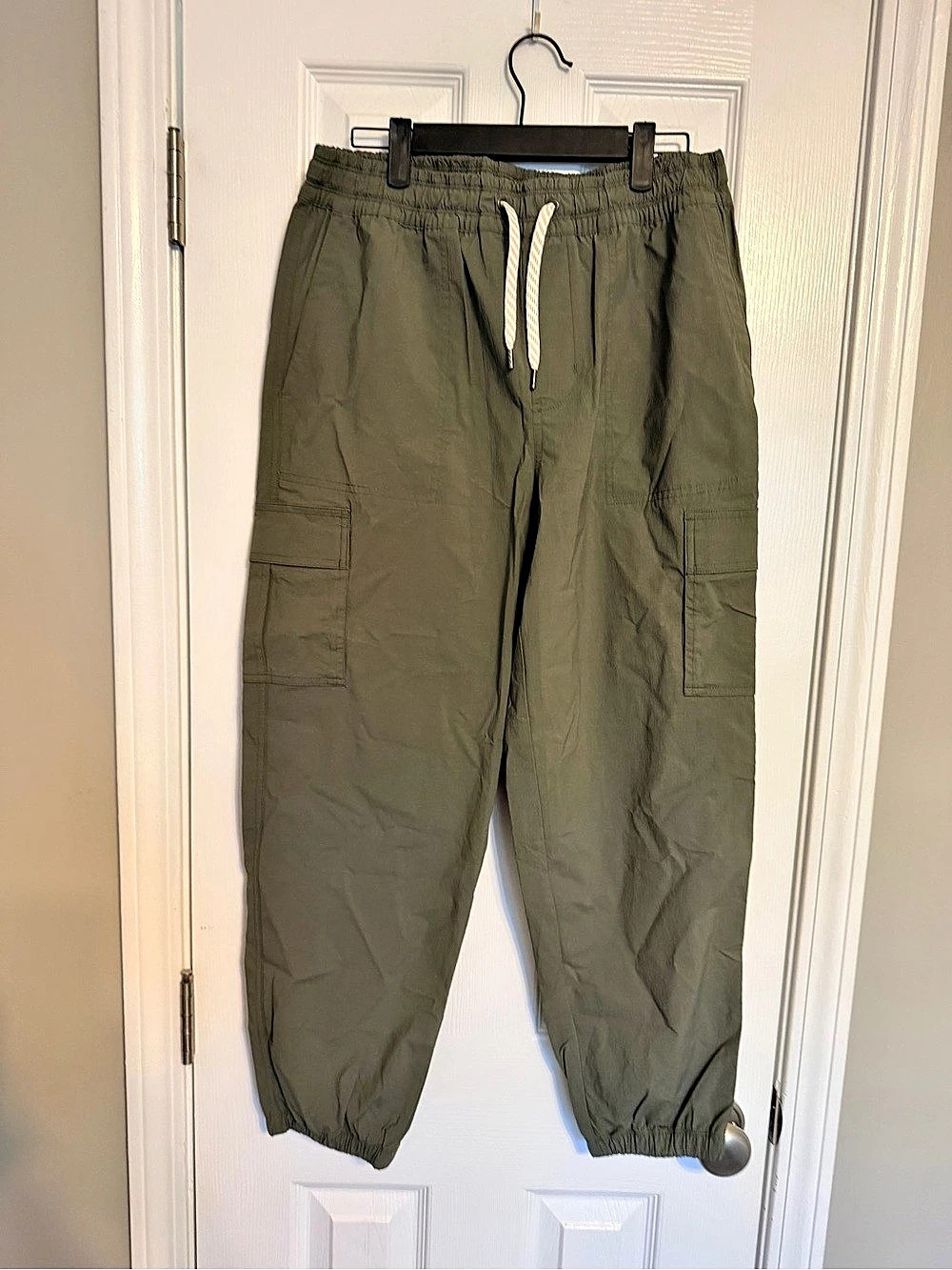 Vuori Birch Jogger Olive Cargo Pants
